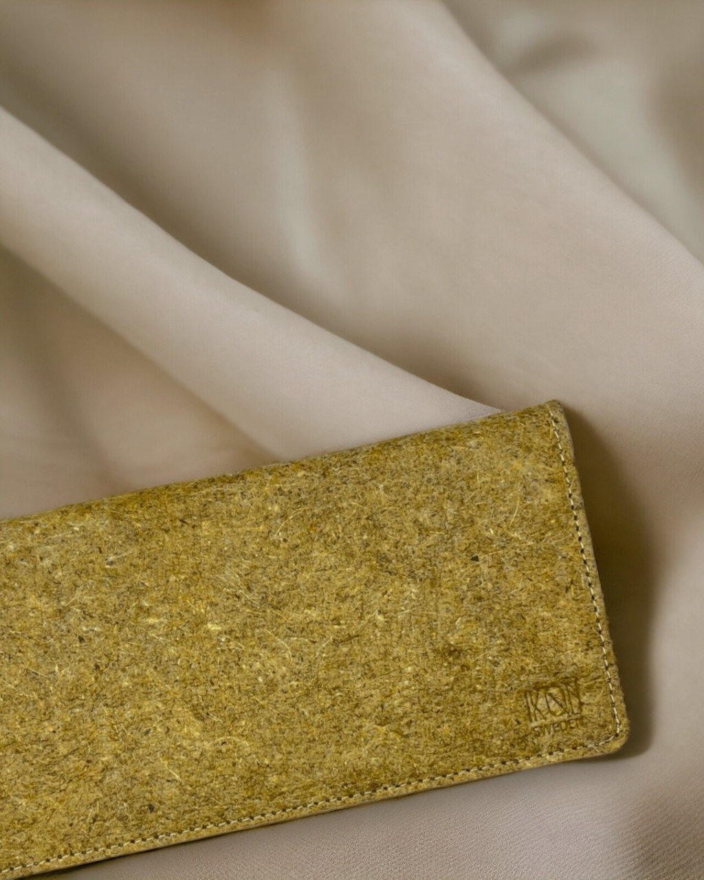 Natural Slim Wallet 