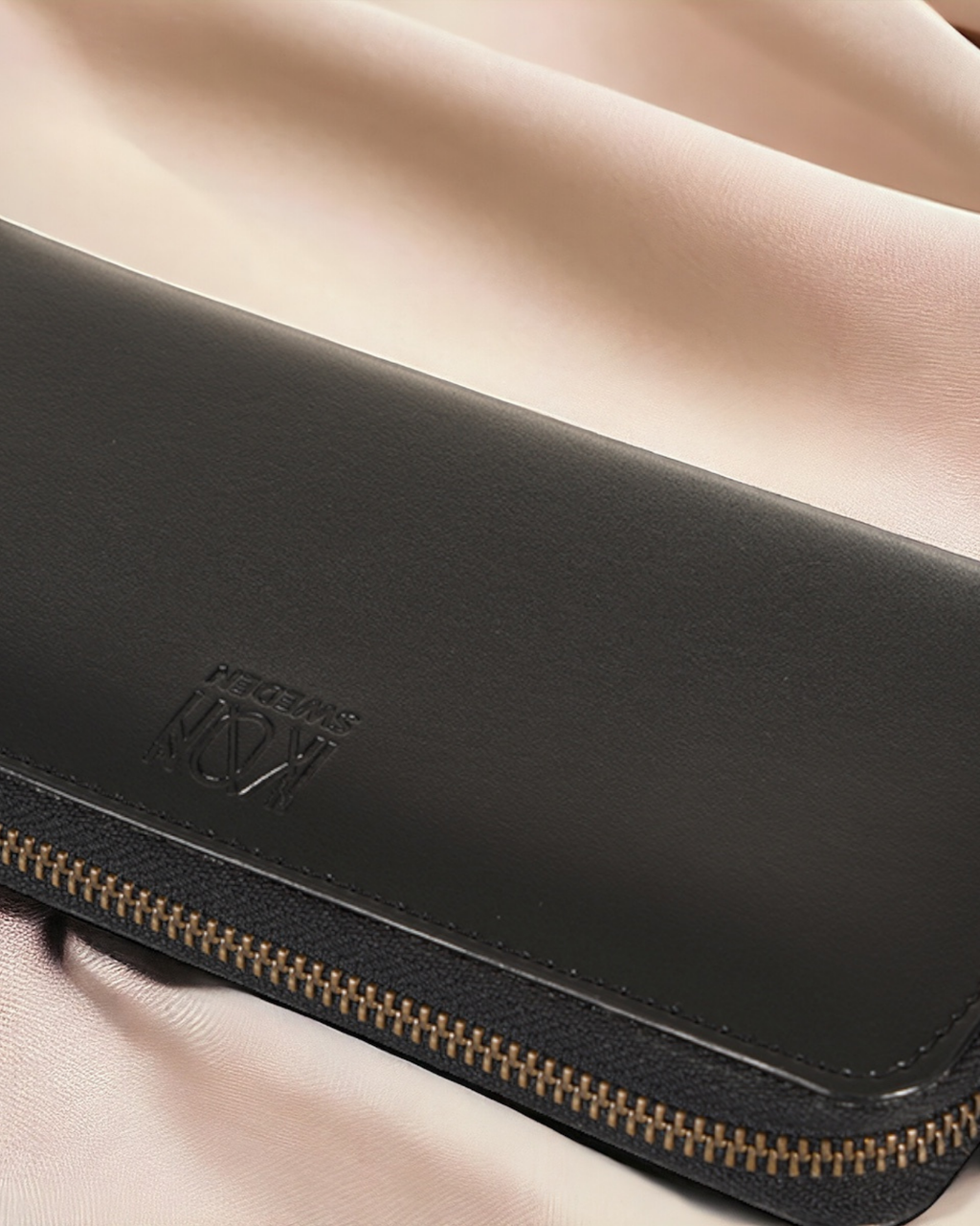 Black Long Leather zip wallet