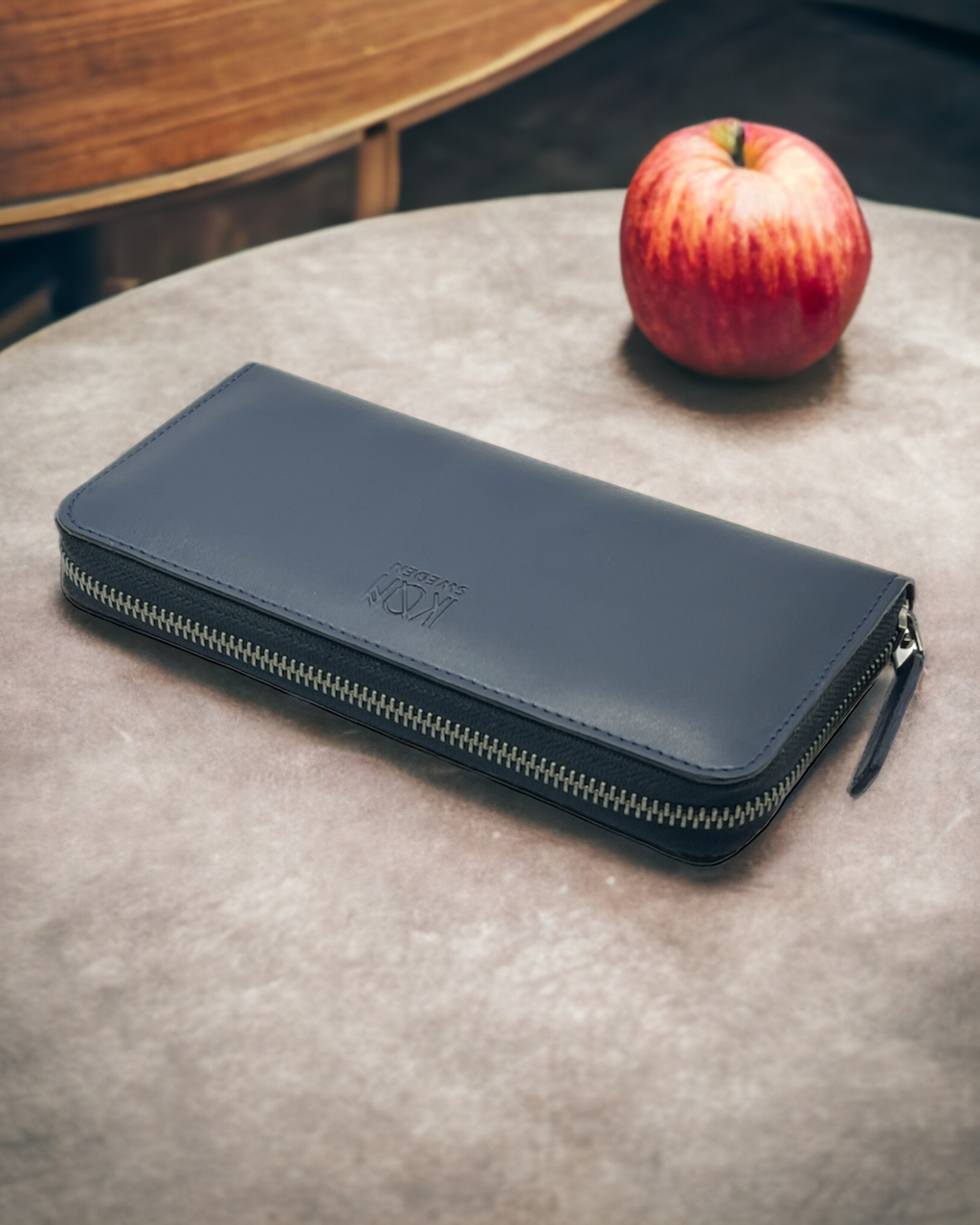 Coastal Blue Long leather zip wallet