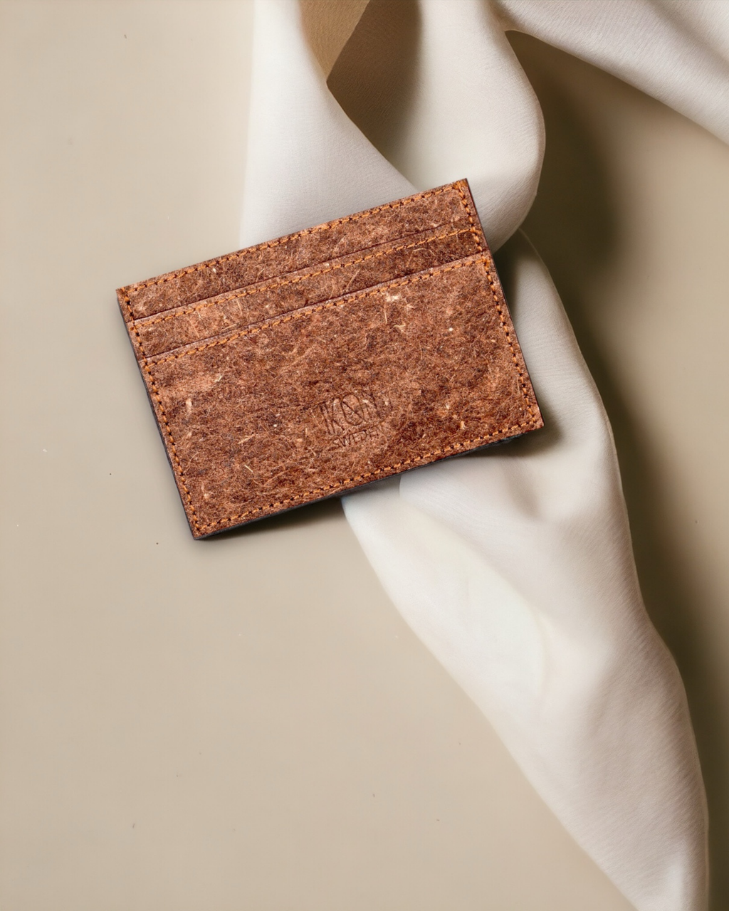 Cutch Brown Card Holder