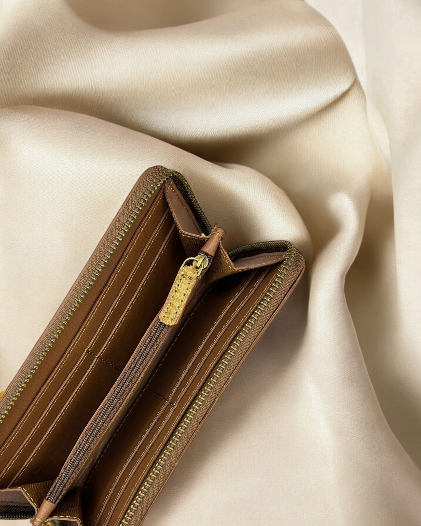 Cutch Brown Long Zip Wallet