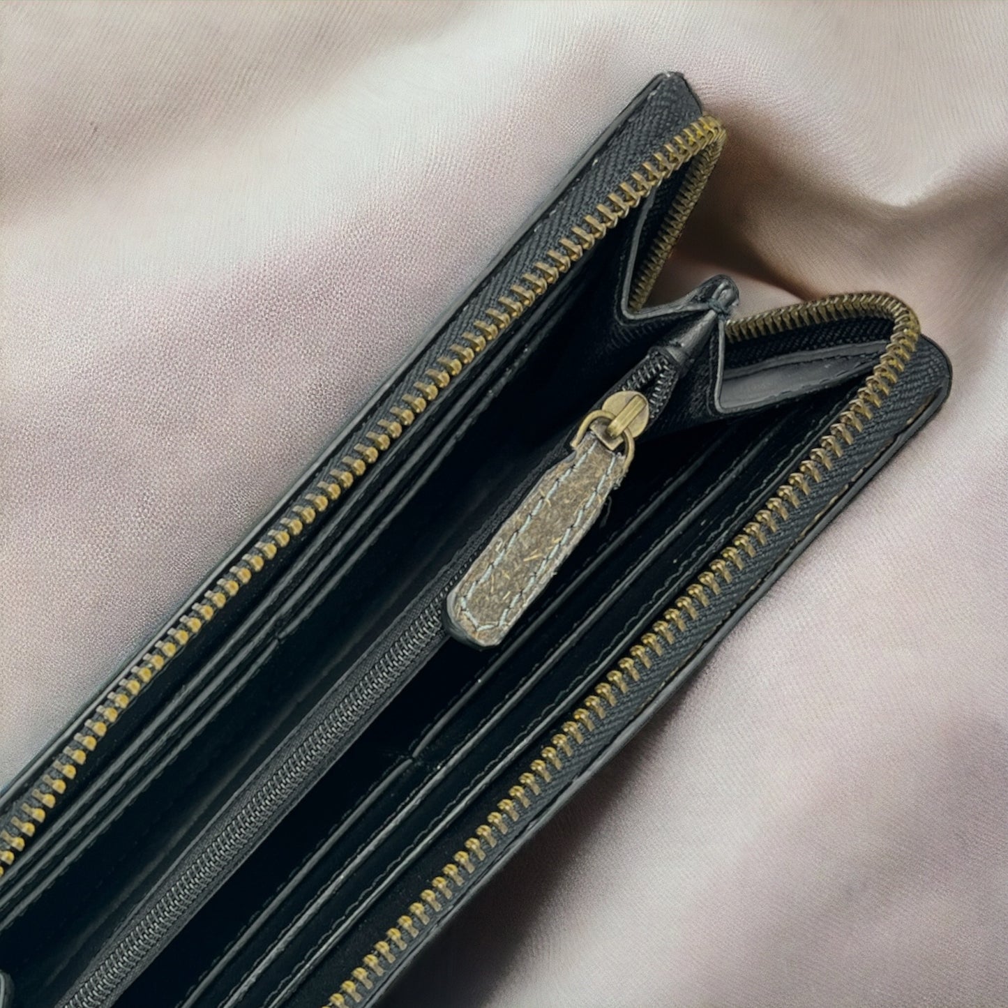 Kochi | Coconut Leather Long Zip Wallet - Ash Grey